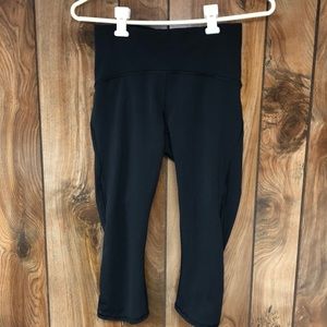 Lululemon Crops w/ Mesh Panel
